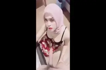 Bokep Jilbab Saudara Sepupu Cantik Paksa Hisap Cu